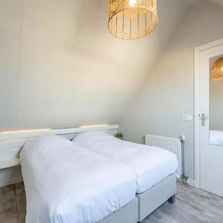 Duinroosweg 83 Near Village Square * Callantsoog