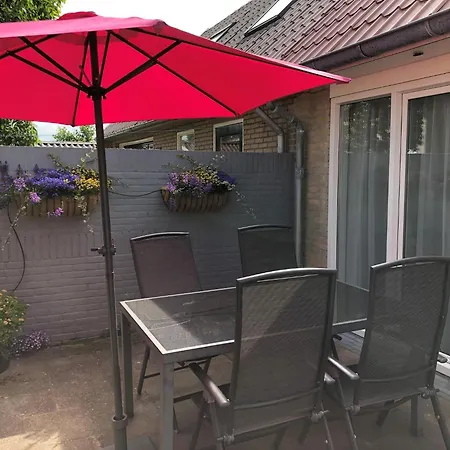 Duinroosweg 83 Near Village Square *